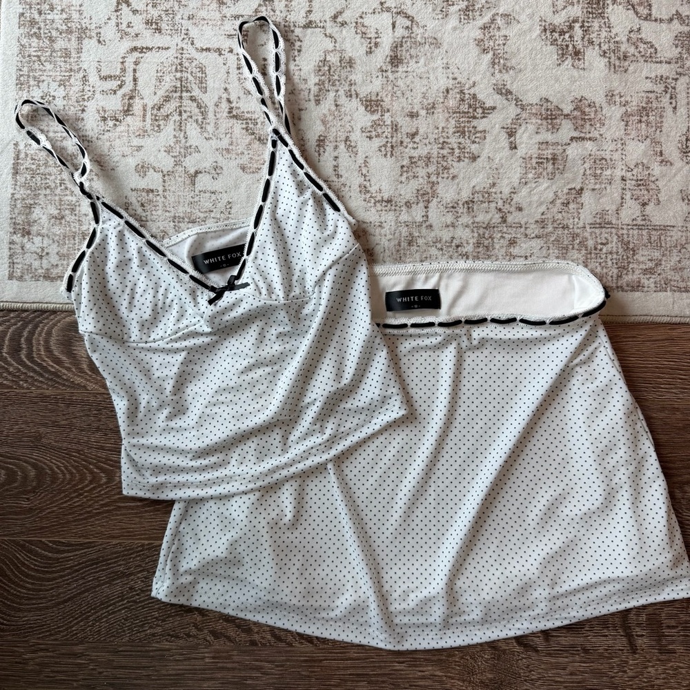 Whit Fox Matching Set – Polka Dot - Picture 2 of 4